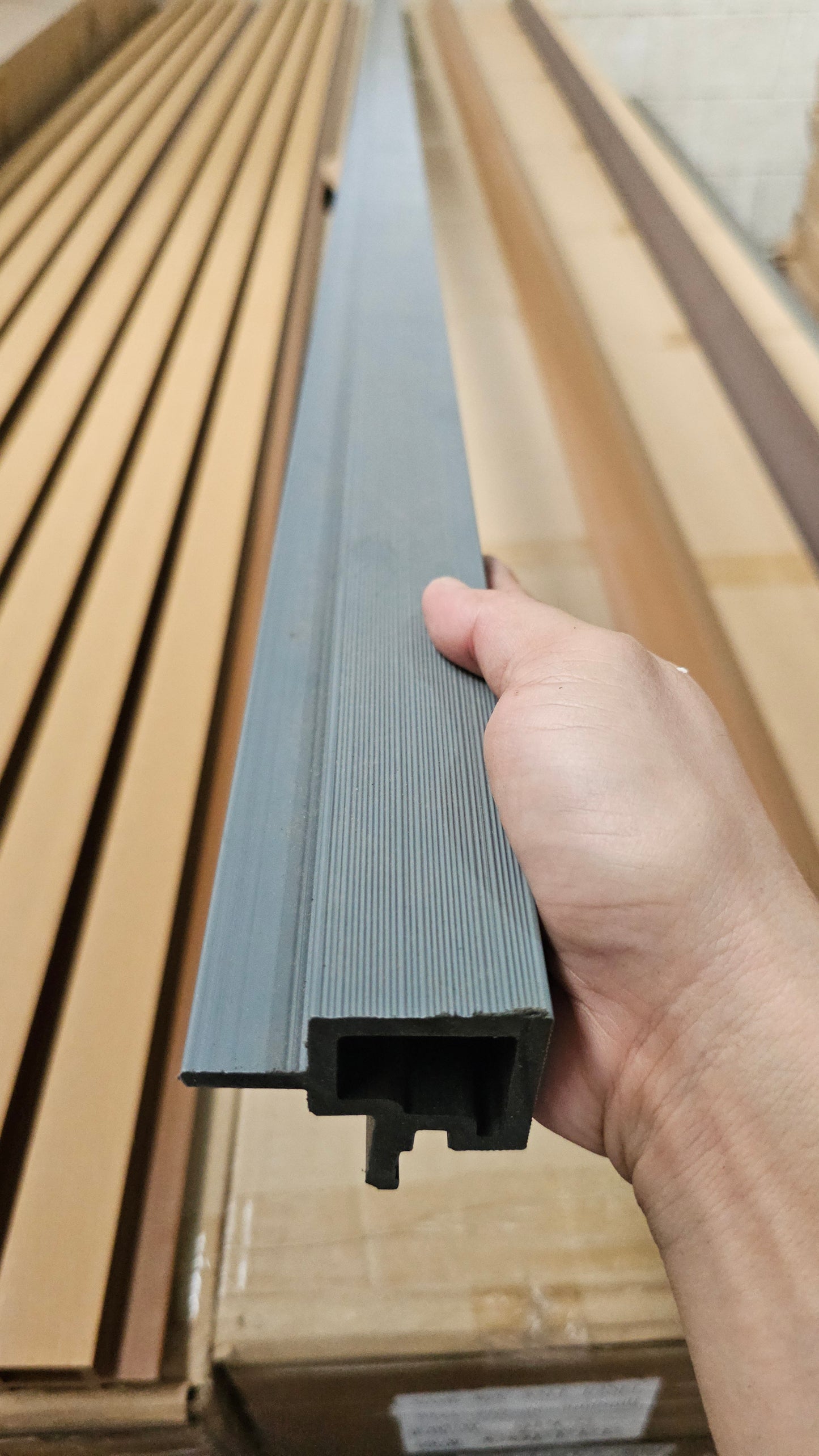 WPC CORNER BAR OUTDOOR for FLUTED PANEL